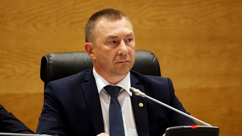 Волгоградский депутат Борис Коротков сложил полномочия